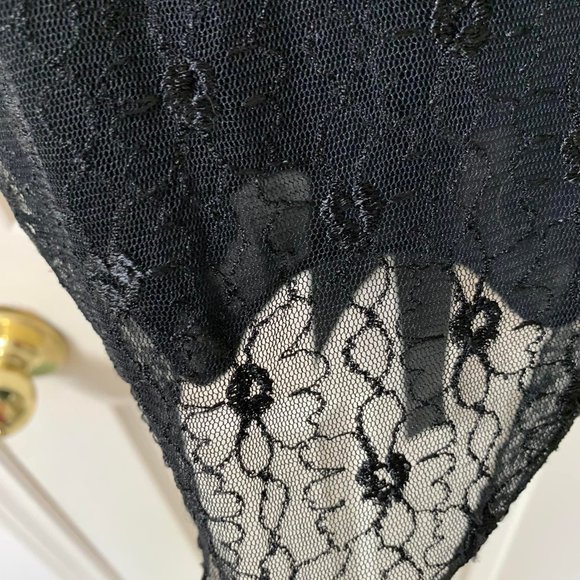 🌷3 for$25🌷Forever, US L, Black Lace Ribbon Adjustable Strap Camisole - Picture 3 of 6